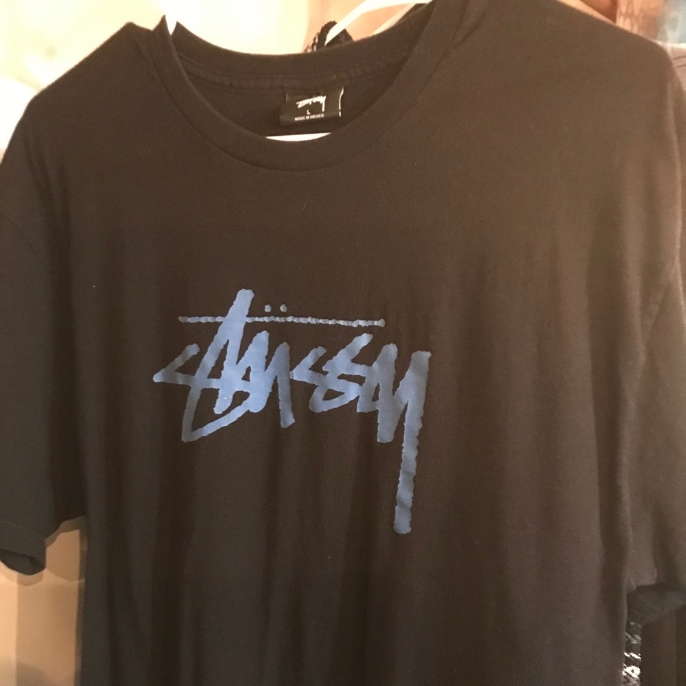 Men’s stussy tee size L